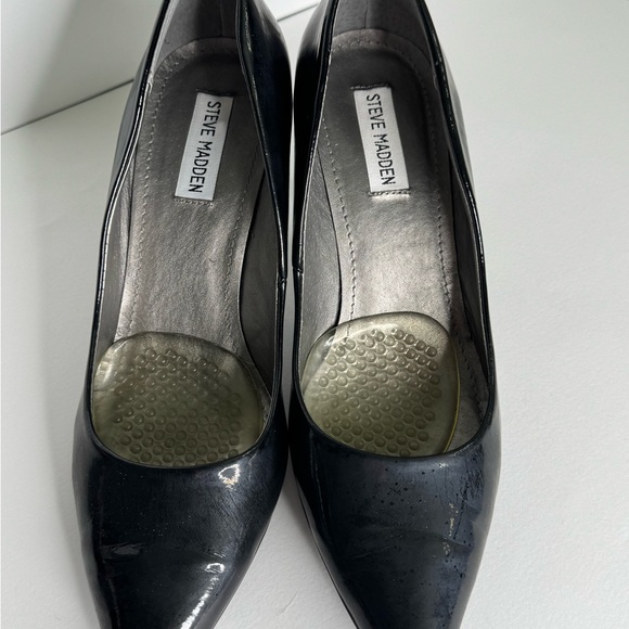 Steve Madden Black Stiletto Heels - Picture 2 of 6